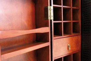 KARE Design Barkast Globetrotter Medium