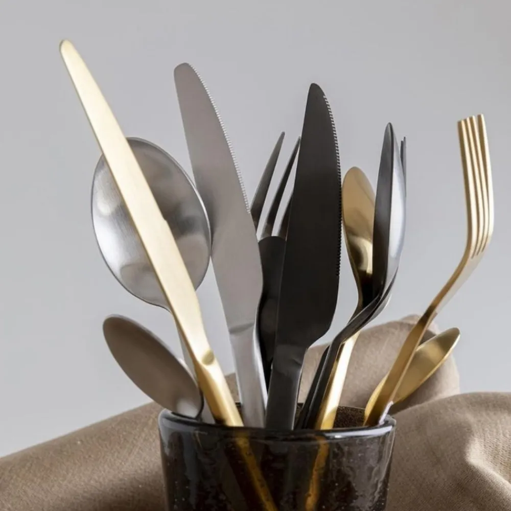 bestek_gloria_mat_goud__stuks_0.webp KARE Design Bestek Gloria Mat Goud (16 Stuks)