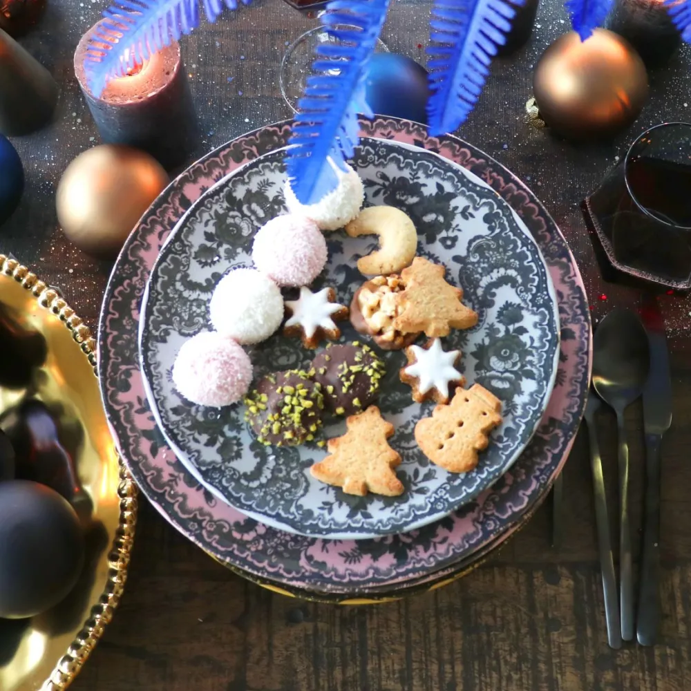 bord_sakura_grijs_cm_0-1.webp KARE Design Bord Sakura Grijs Ø22cm