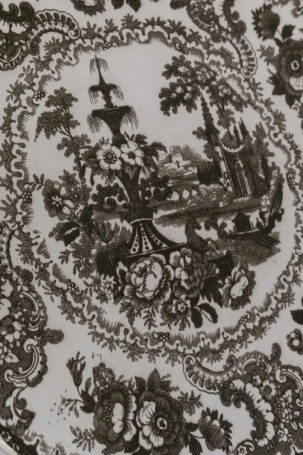 KARE Design Bord Sakura Grijs Ø22cm