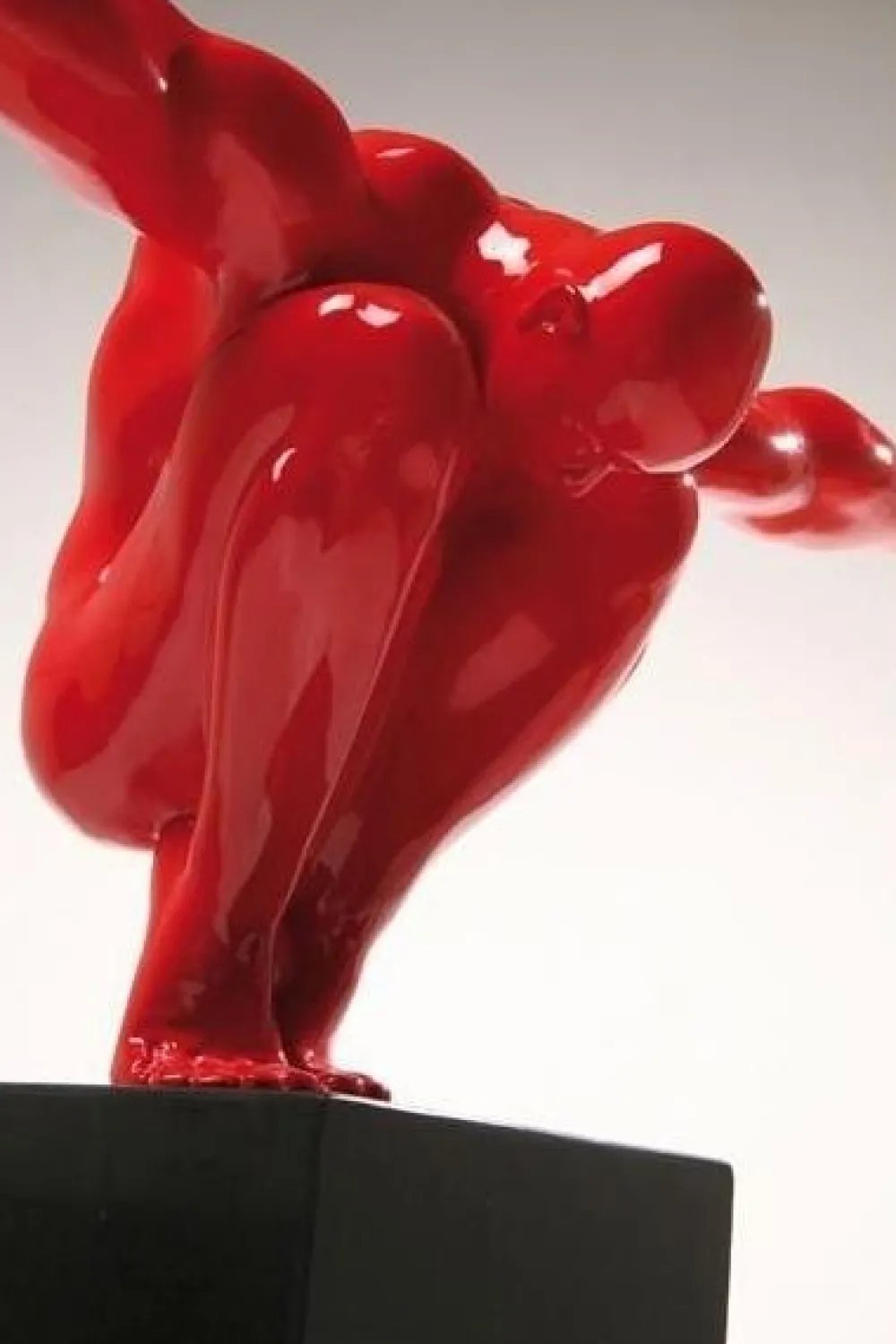 decofiguur_atleet_rood_2.webp KARE Design Decofiguur Atleet Rood