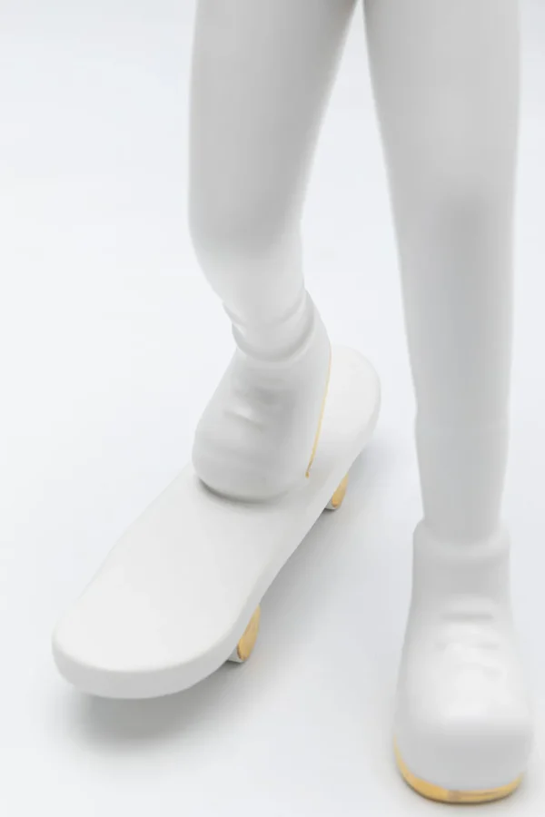 KARE Design Decofiguur Skating Astronaut White 33cm