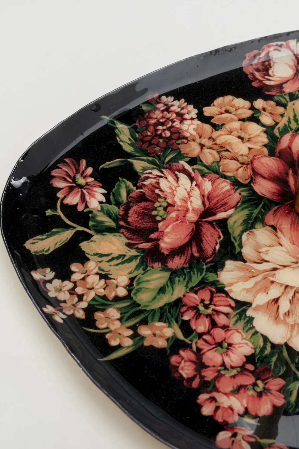 etagere_wild_roses_cm_2.webp KARE Design Etagere Wild Roses 23cm