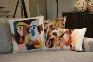 KARE Design Kussen Artistic Hands 50x30cm