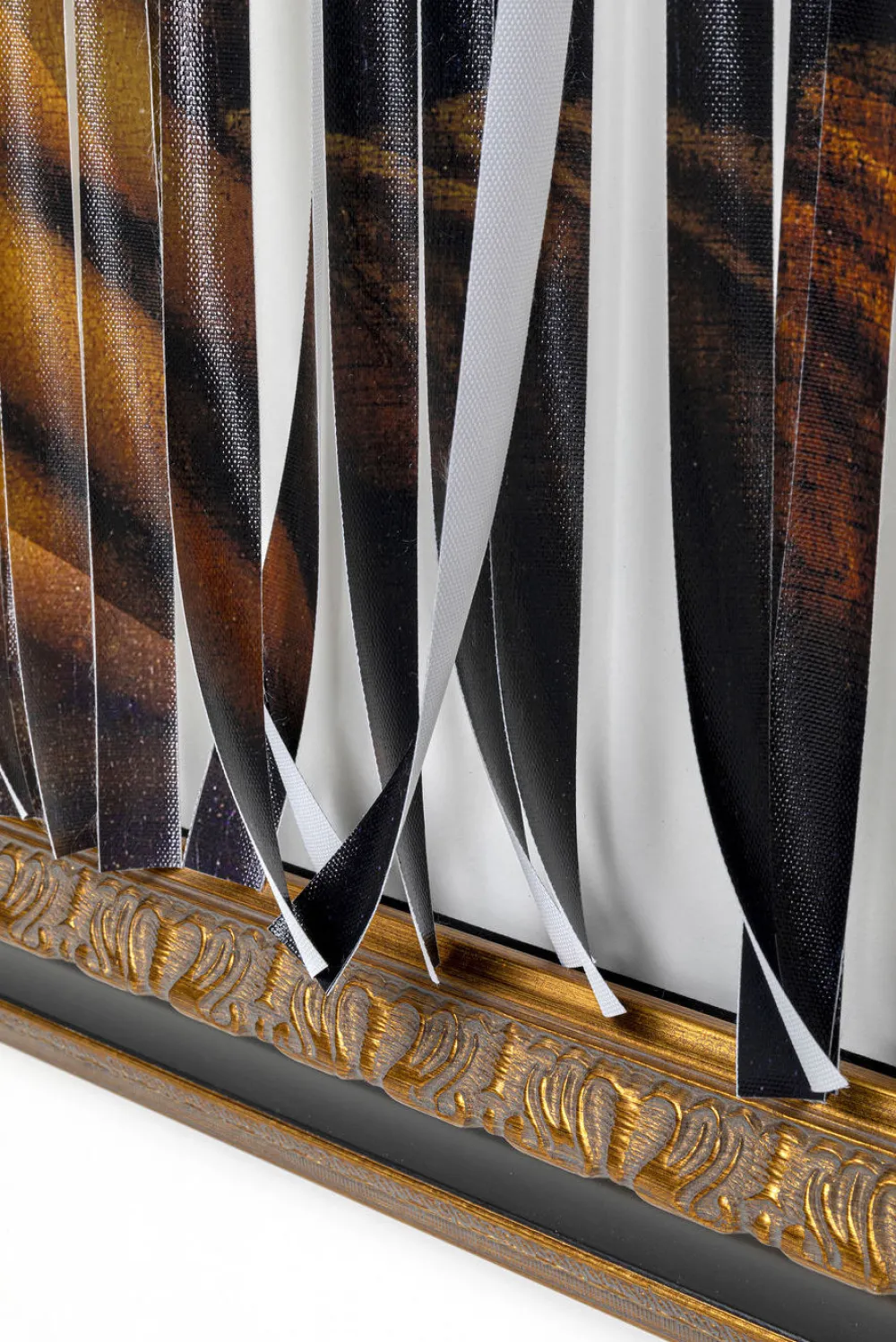 schilderij_mademoiselle_lisa_xcm_5.webp KARE Design Schilderij Ma-de-moi-selle Lisa 130x163cm