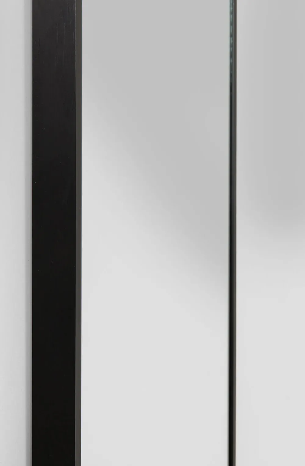 spiegel_bella_mo_xcm_2.webp KARE Design Spiegel Bella MO 30x180cm