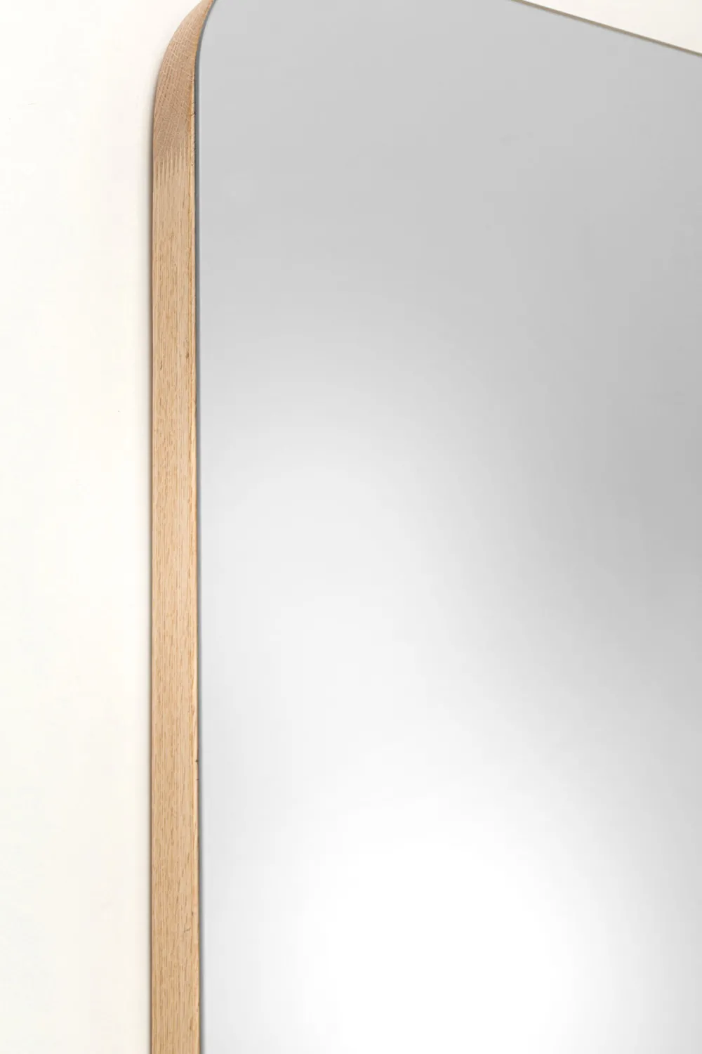 spiegel_cleo_xcm_0.webp KARE Design Spiegel Cleo 70x200cm