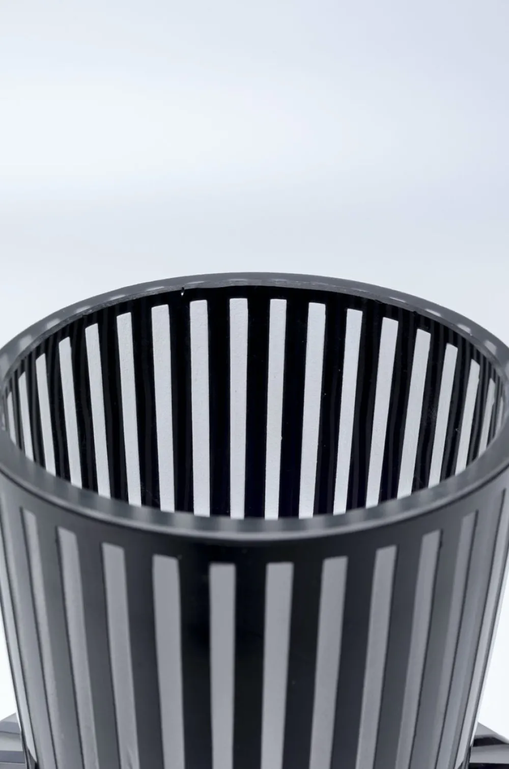 vaas_roulette_belly_cm_2.webp KARE Design Vaas Roulette Belly 42cm