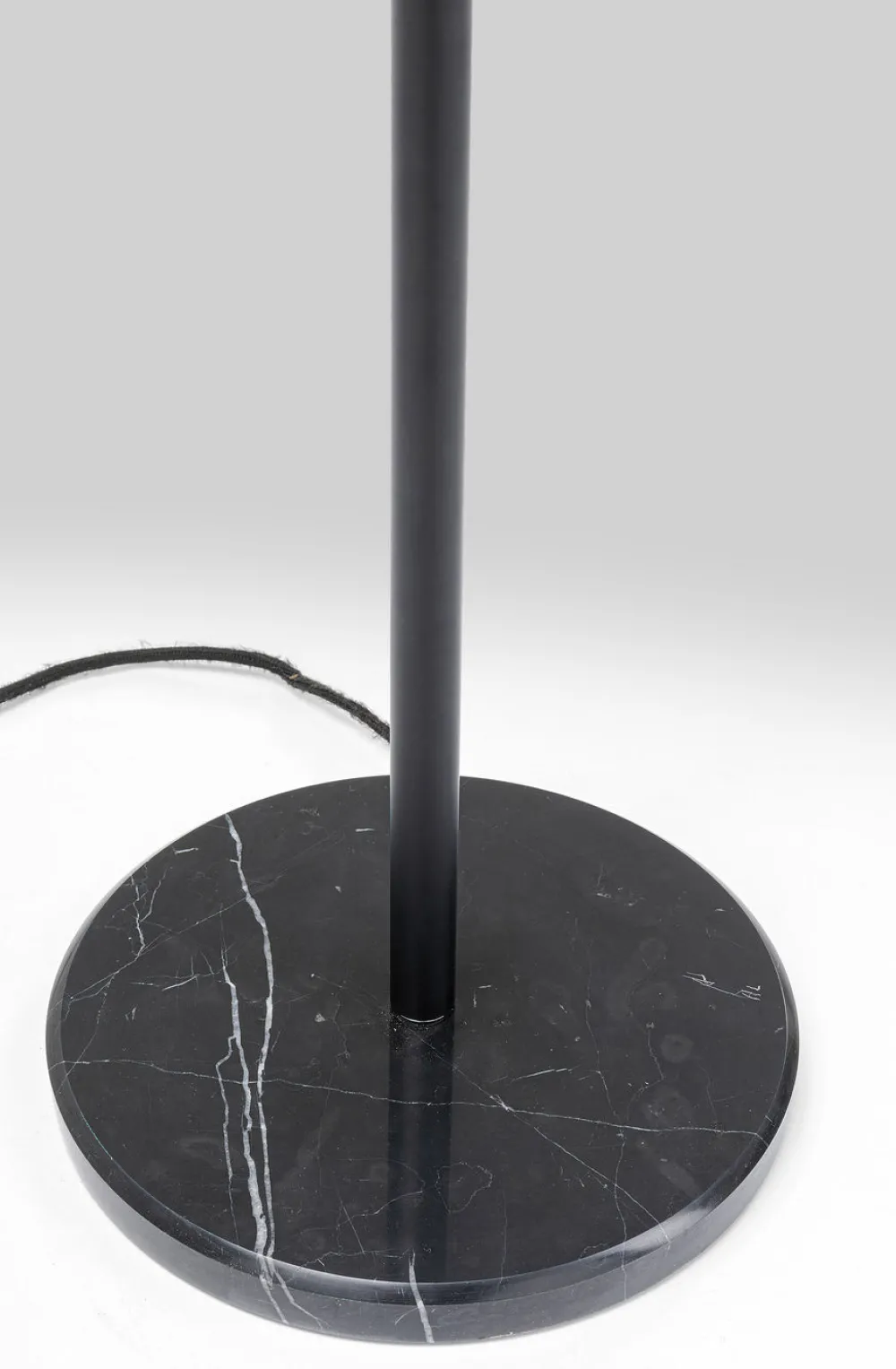 vloerlamp_scala_balls_zwart_cm_3.webp KARE Design Vloerlamp Scala Balls Zwart 160cm