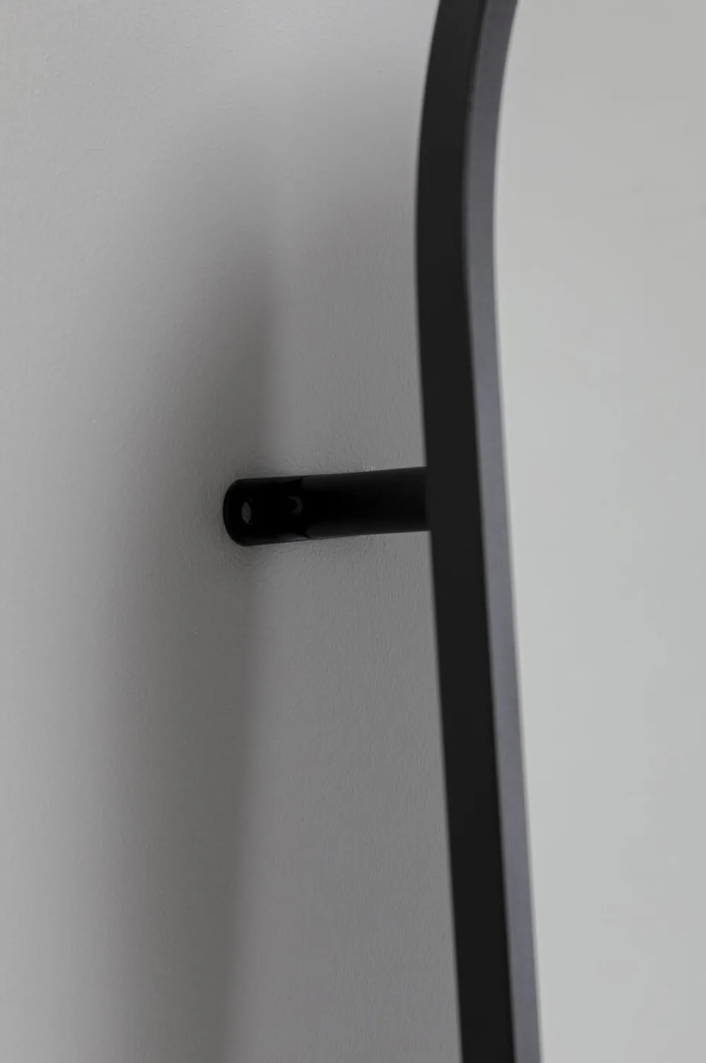 wandspiegel_alice_xcm_2.webp KARE Design Wandspiegel Alice 175x32cm