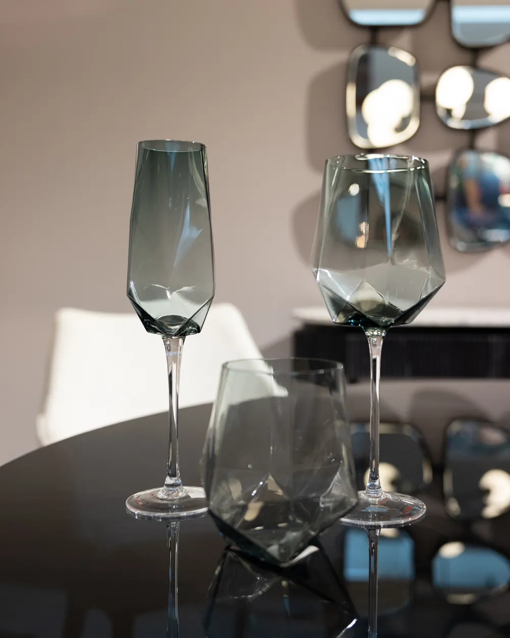 waterglas_diamond_smoke_2.webp KARE Design Waterglas Diamond Smoke